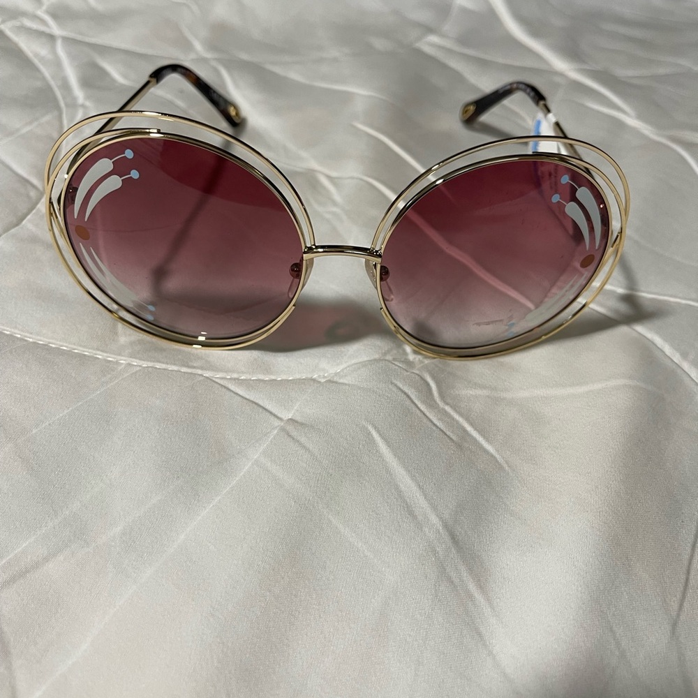 Chloe Gold and Pink Round Sunglasses